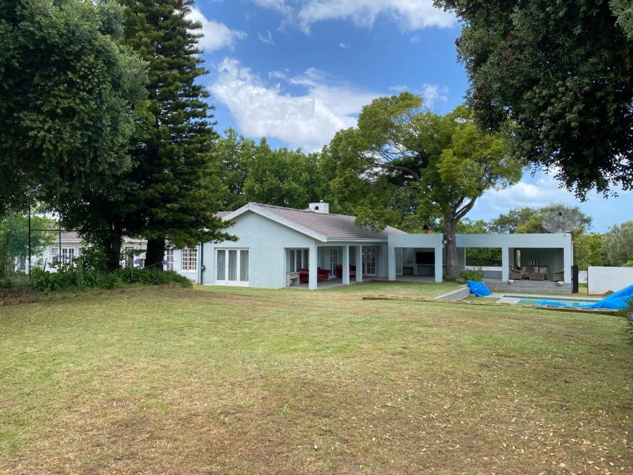 5 Bedroom Property for Sale in Constantia Western Cape